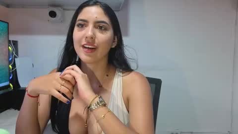 S O F I A   3 Try my private online show from November 2025 01:27:02 AM