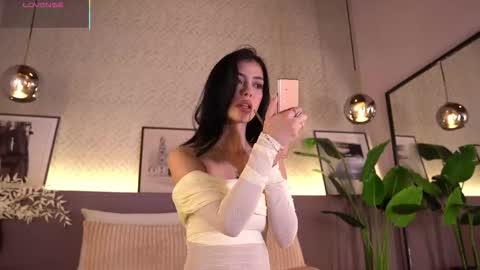 Snapshot of ellediane chatting on January 2026 12:14:02 AM Elle Diane online show from January 2026 12:14:02 AM