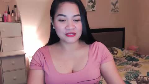 Snapshot of elleelle123 chatting on December 2024 01:54:01 AM Ann online show from December 2024 01:54:01 AM