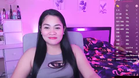 Snapshot of elleelle123 chatting on December 2024 01:16:02 PM Ann online show from December 2024 01:16:02 PM