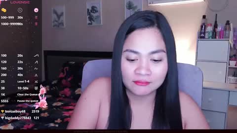 Snapshot of elleelle123 chatting on December 2024 04:09:01 AM Ann online show from December 2024 04:09:01 AM