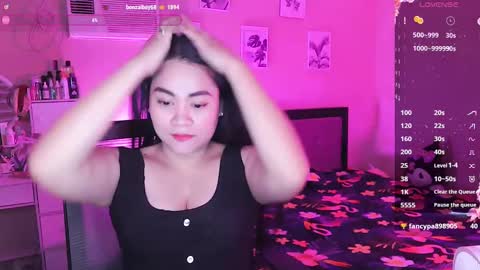 Snapshot of elleelle123 chatting on February 2025 02:14:01 AM Ann online show from February 2025 02:14:01 AM