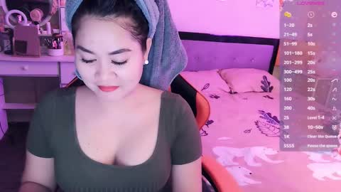 Snapshot of elleelle123 chatting on September 2025 12:27:02 AM Ann online show from September 2025 12:27:02 AM