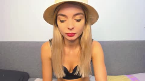 ellen_flow online show from March 2025 07:34:01 PM