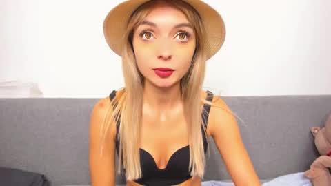 ellen_flow online show from March 2025 11:54:02 PM