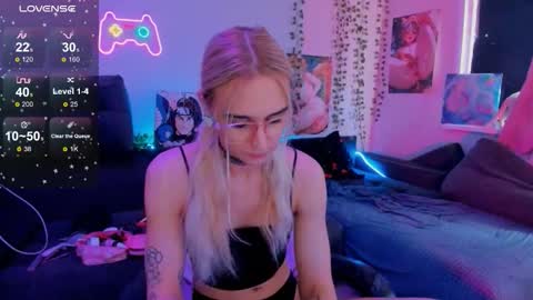 Ellie online show from September 2025 11:58:01 AM