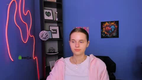 Snapshot of elli_ashley chatting on April 2026 11:22:02 AM Ashley online show from April 2026 11:22:02 AM