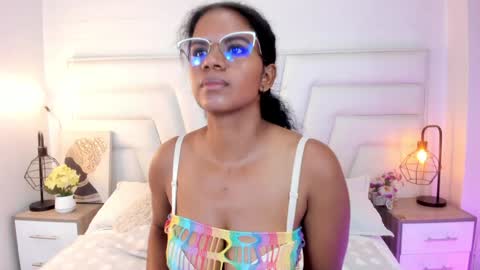 Snapshot of ellie_alves chatting on January 2025 03:07:01 PM Ellie online show from January 2025 03:07:01 PM