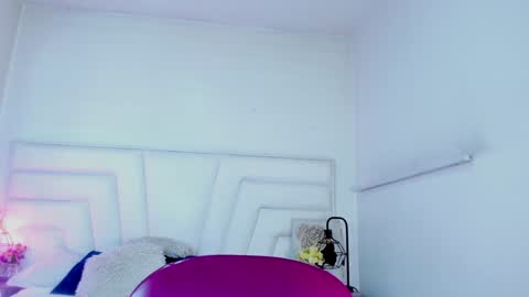 Snapshot of ellie_alves chatting on January 2025 03:11:01 PM Ellie online show from January 2025 03:11:01 PM