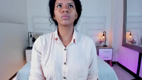 Snapshot of ellie_alves chatting on February 2025 12:11:01 PM Ellie online show from February 2025 12:11:01 PM