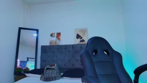 Snapshot of ellie_alves chatting on September 2025 11:56:02 AM Ellie online show from September 2025 11:56:02 AM