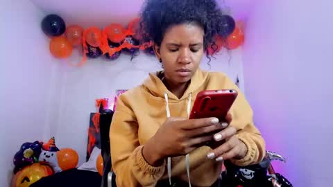 Snapshot of ellie_alves chatting on October 2025 02:23:02 PM Ellie online show from October 2025 02:23:02 PM