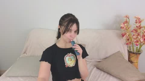 Ellie online show from January 2025 08:41:02 AM