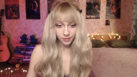 ellie_friendly online show from January 2025 12:15:01 AM