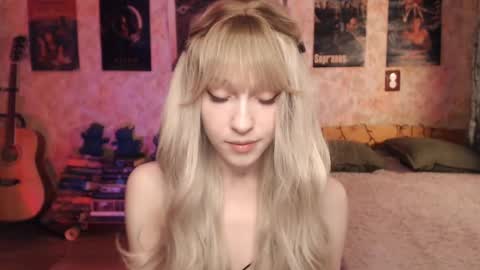 ellie_friendly online show from February 2025 11:20:02 PM