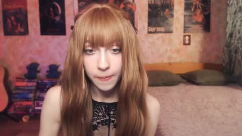 ellie_friendly online show from October 2025 01:52:02 AM