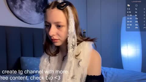 Ellie online show from October 2025 07:42:01 AM