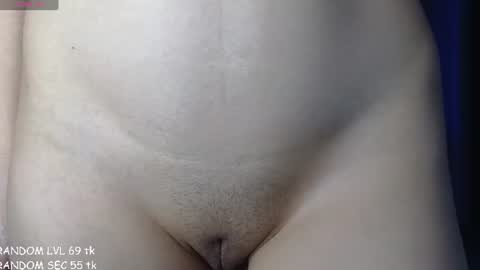 Snapshot of ellie_kimi chatting on June 2026 03:18:02 AM Ellie online show from June 2026 03:18:02 AM