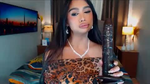 ellie online show from January 2025 09:16:01 PM