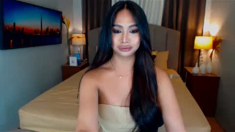 ellie online show from February 2025 06:22:02 PM