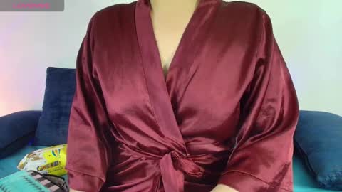 Snapshot of elliee1 chatting on September 2025 12:08:02 PM elliee1 online show from September 2025 12:08:02 PM