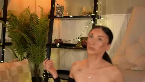 EllieJules online show from August 2026 03:54:01 AM