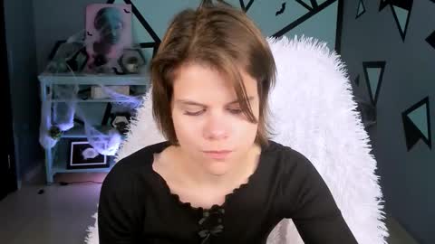 elliemurler online show from October 2025 09:10:02 AM