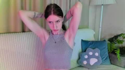 Snapshot of ellierough chatting on July 2026 03:22:01 AM ellierough online show from July 2026 03:22:01 AM