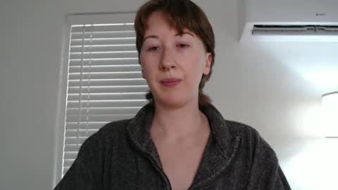 Ellie Rowyn online show from October 2025 11:25:02 PM