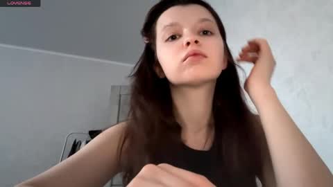 Ellie online show from March 2026 02:32:01 PM