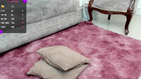 Elliot Stone online show from December 2025 05:24:02 AM