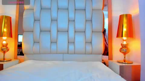 E L L I O T    V E L E Z online show from March 2025 12:44:01 AM