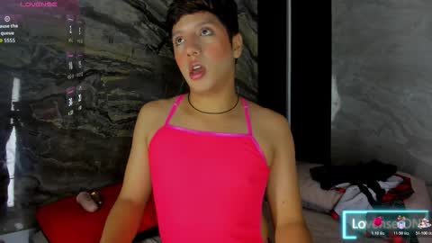 Ellis  online show from October 2025 04:53:01 AM