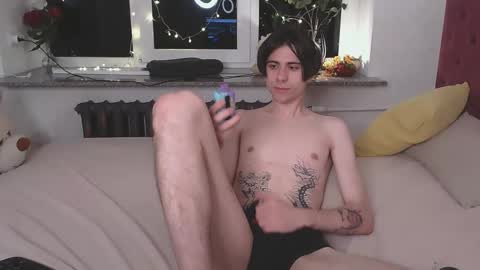 ellis_rin online show from November 2025 09:22:01 AM