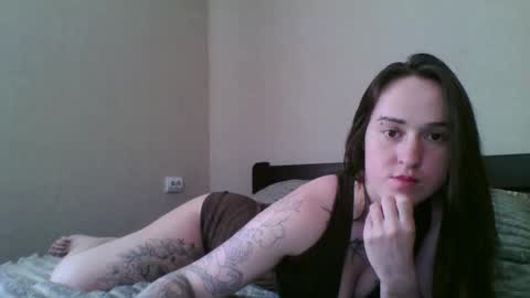 Snapshot of elliza_snow chatting on May 2026 06:52:01 AM Eliza online show from May 2026 06:52:01 AM