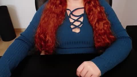 Elly online show from April 2026 06:16:02 AM