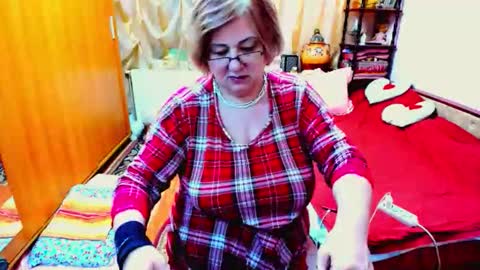 ellyhot53 online show from January 2026 11:51:02 PM