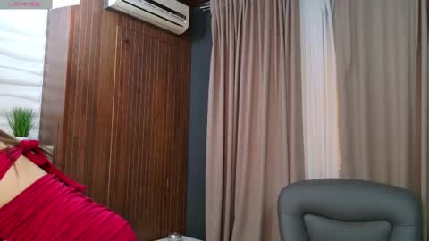 EllyRoss online show from March 2025 08:22:01 AM