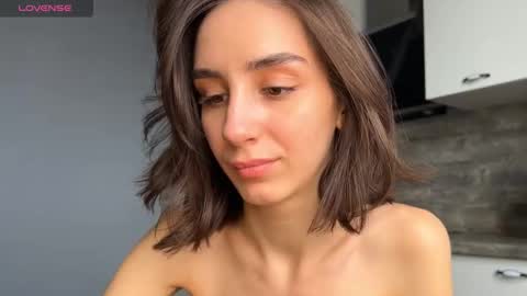 Im online Fri Sun Mon Tue Thu Fri Sat3 from 1000 online show from March 2025 08:30:01 AM