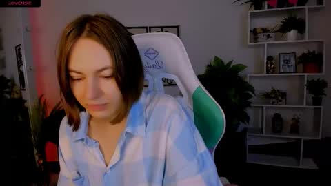 elma_lily online show from October 2025 07:06:01 AM