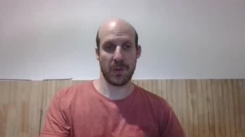 Snapshot of elmatirestrepo chatting on March 2026 10:05:01 PM Mati Restrepo online show from March 2026 10:05:01 PM