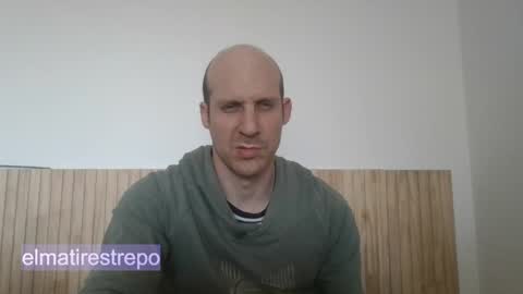 Snapshot of elmatirestrepo chatting on May 2026 06:47:02 PM Mati Restrepo online show from May 2026 06:47:02 PM