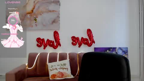 elmirapowers online show from February 2025 01:22:01 PM