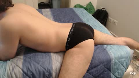 Snapshot of elmoro101 chatting on September 2025 07:27:02 PM elmoro101 online show from September 2025 07:27:02 PM