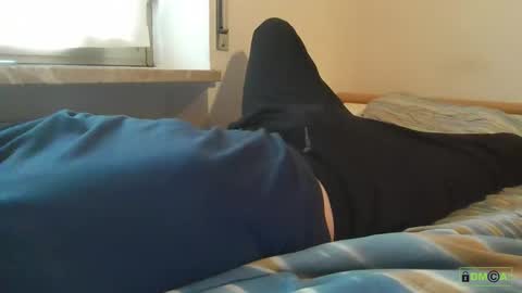 Snapshot of elmoro101 chatting on October 2025 01:43:02 PM elmoro101 online show from October 2025 01:43:02 PM