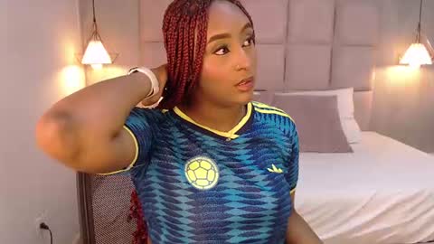 Snapshot of elodi_brown chatting on July 2026 11:42:02 PM Elodi online show from July 2026 11:42:02 PM