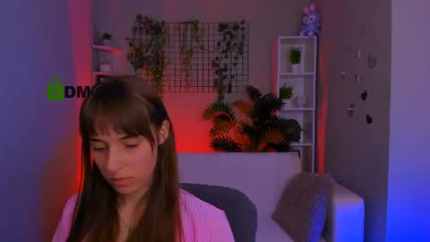 Snapshot of elodie_crystal chatting on July 2026 01:39:02 PM Ella online show from July 2026 01:39:02 PM