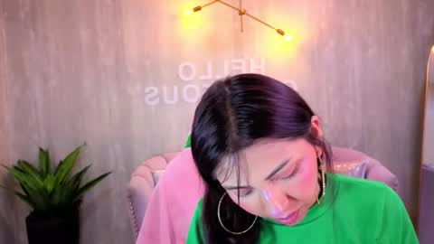 Elody  online show from December 2025 03:27:02 AM