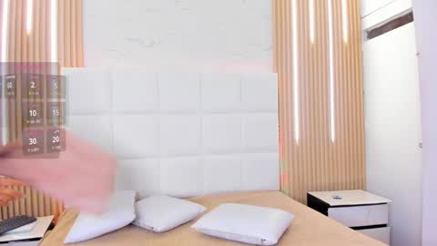 elody_rousse online show from November 2025 12:04:01 PM