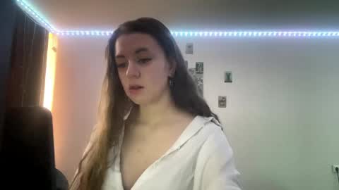 eloiscolins online show from May 2026 01:36:02 AM